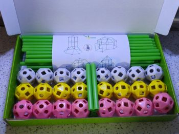اسباب بازی خانه سازی ایگلو H326