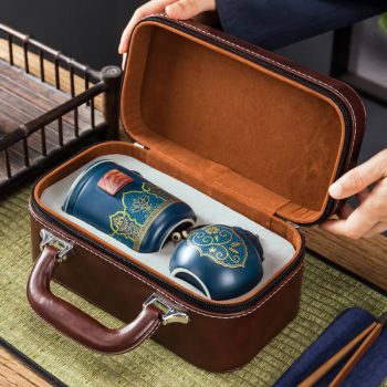 ست لیوان دمنوش سرامیکی لاکچری کیف چرمی T68